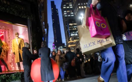 Two Harsh Realities Keeping the K-Shaped Economy Alive
